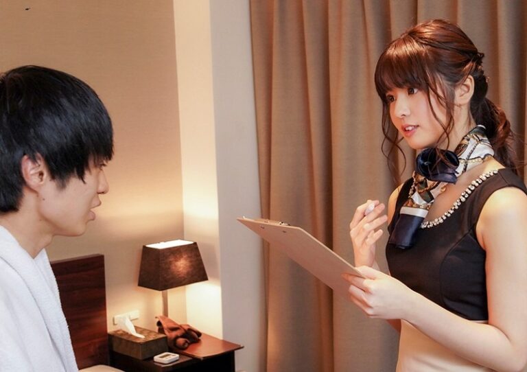 Cô nàng spa xinh đẹp và cậu khách mới lớn Nanase Asahina