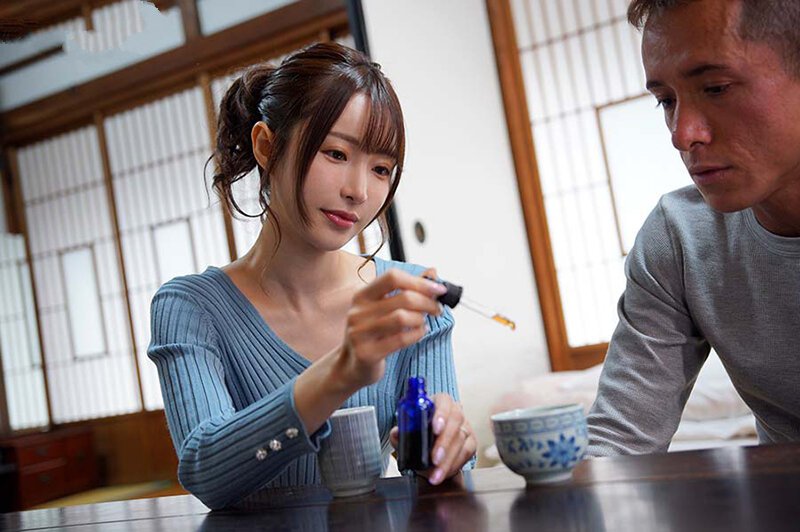 Moe Amatsuka