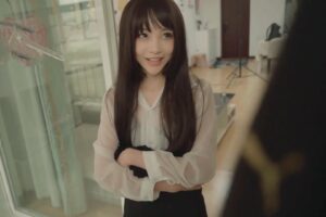 Em hàng xóm lẳng lơ gạ tình cậu trai cạnh nhà số hưởng